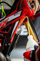 JITSIE SQUEEZE BOTTLE WITH NOZZLE & IDENTIFICATION STICKER